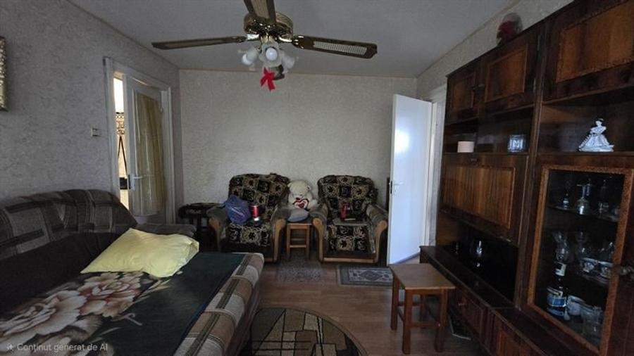 Apartament cu 2 camere semidecomandat, mobilat în Craiovița Nouă