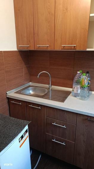 Apartament cu 2 camere în Micro 6