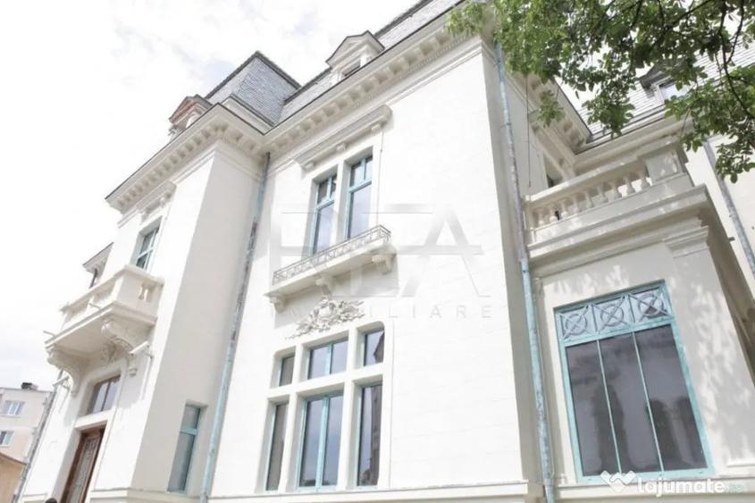 Casă cu 18 camere cu Teren 684 Mp în Centrul Istoric