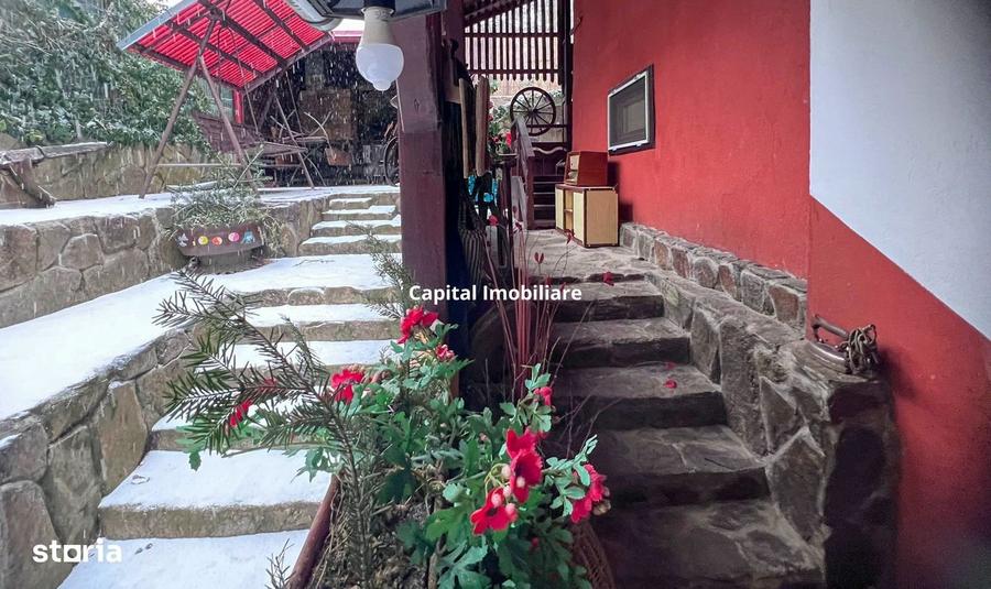 Casă cu 4 camere cu Teren 1500 Mp în Văliug