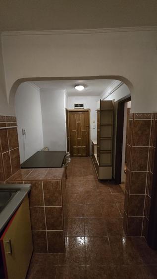 Apartament cu 2 camere decomandat în Ostroveni