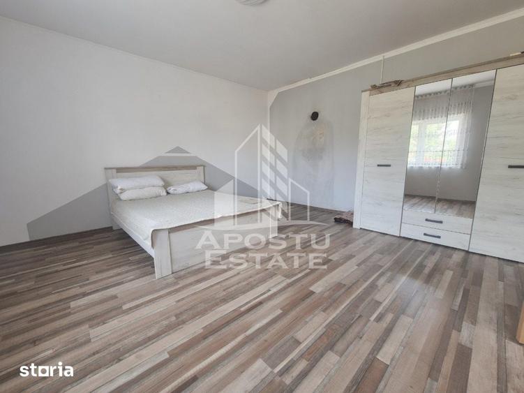 Se vinde casa in Teremia Mare, renovata, teren generos de 1.439 mp - 5