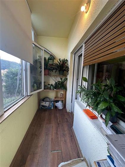 Apartament cu 2 camere decomandat în Vest