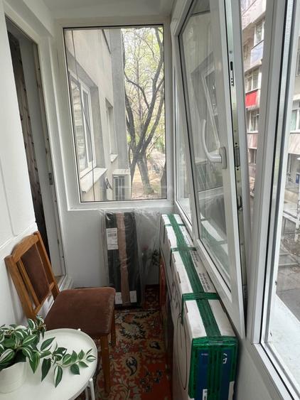 Apartament cu 2 camere semidecomandat, mobilat în 1 Mai
