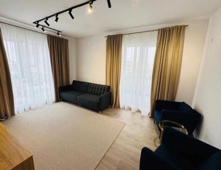 Apartament cu 2 camere decomandat, mobilat în Titan — fotografia 1
