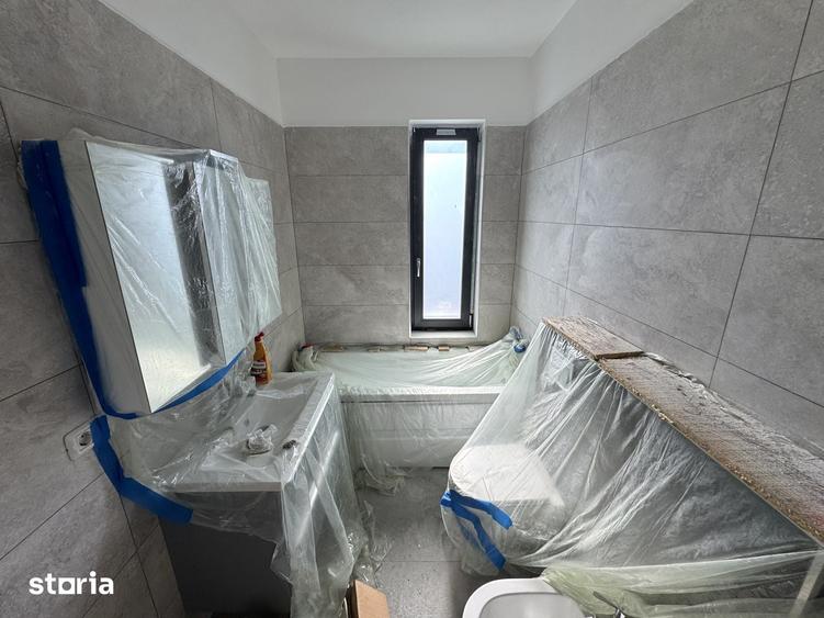 Casă cu 4 camere cu Teren 500 Mp în Ciurea