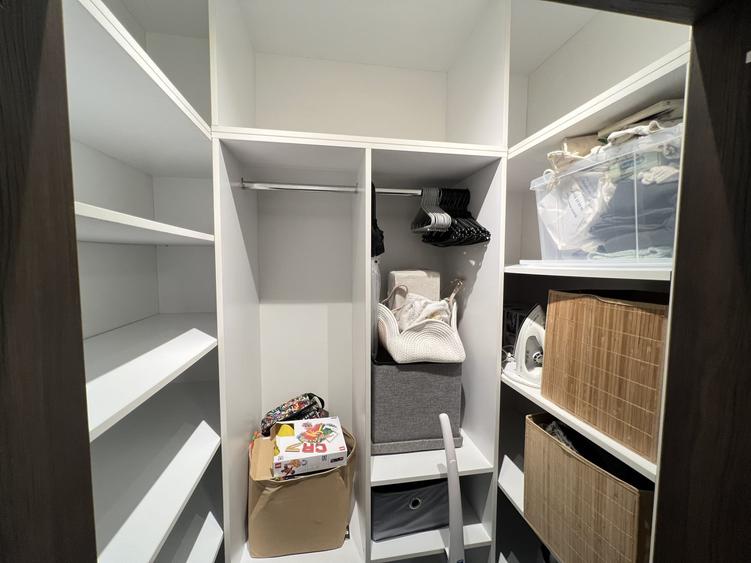 Apartament cu 2 camere decomandat, mobilat în Cristian