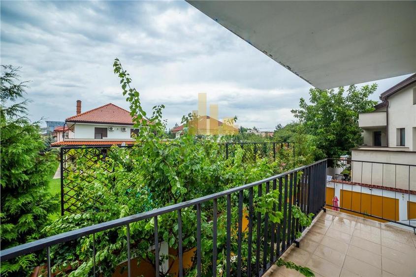 Apartament cu 3 camere semidecomandat, mobilat în Iancu Nicolae