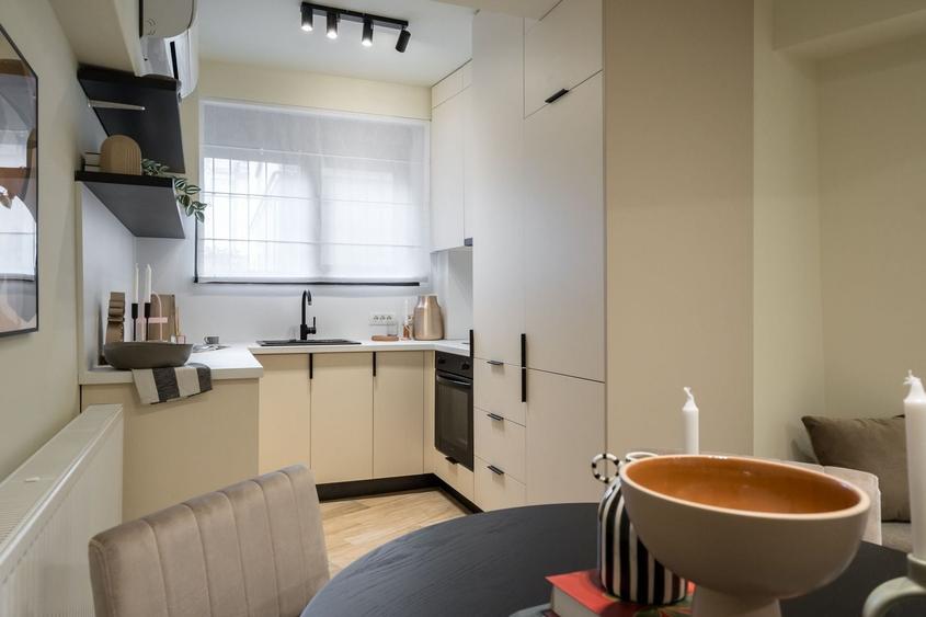 Apartament cu 2 camere semidecomandat, mobilat în Cișmigiu