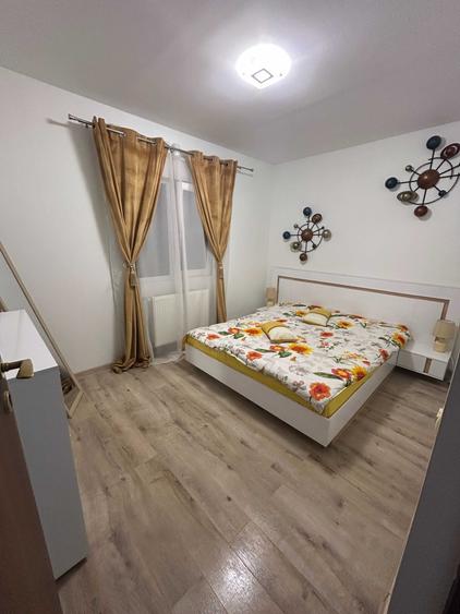 Casă cu 4 camere în Dascălu