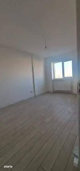 Apartament cu 4 camere în Militari