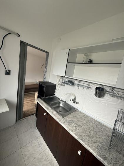 Proprietar inchiriez apartament 1 camera
