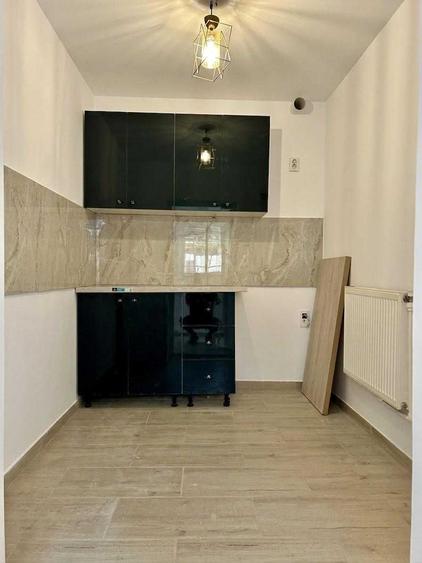 Casă cu 2 camere cu Teren 25 Mp în Muncii