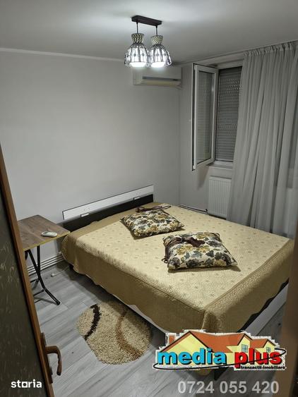 Apartament cu 2 camere decomandat în Micro 19