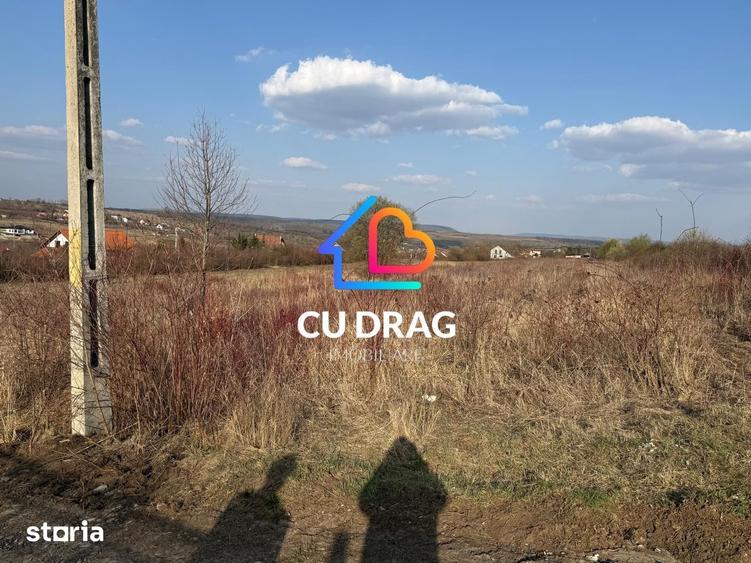Teren de 250 mp, în Roșia