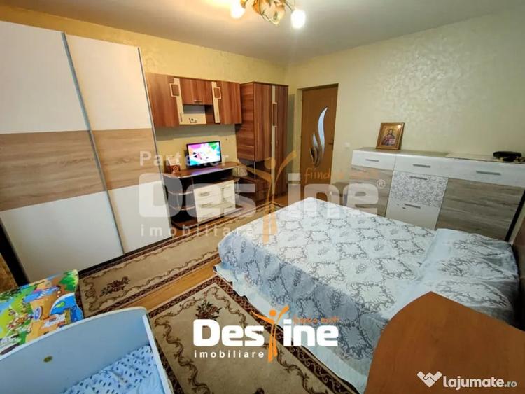 Garsonieră decomandată în Vișani