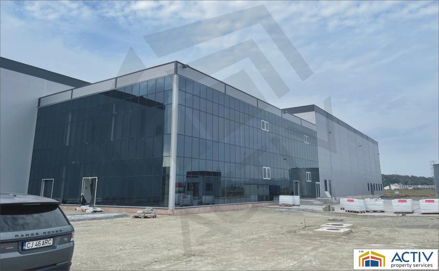 Spațiu industrial, de 900 mp, în Exterior Sud
