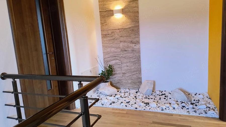 Casă cu Teren 800 Mp în Remetea Mare