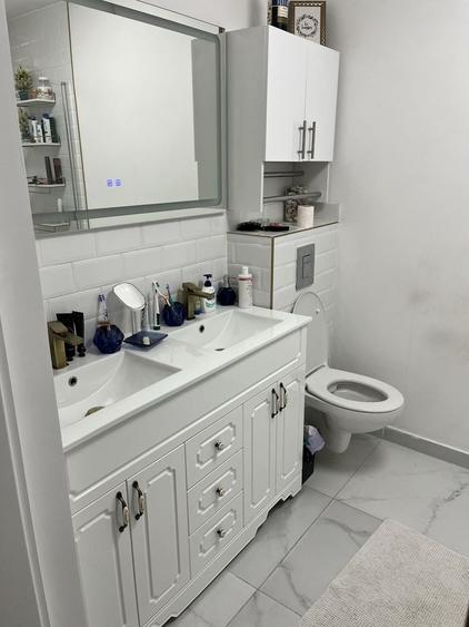 Apartament cu 3 camere decomandat în Militari