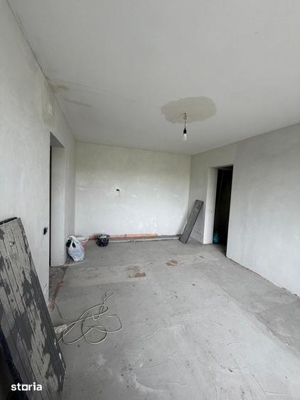Apartament cu 2 camere semidecomandat în Țiglina 2