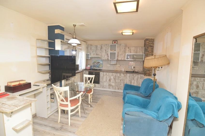 Apartament cu 2 camere semidecomandat în Moșilor