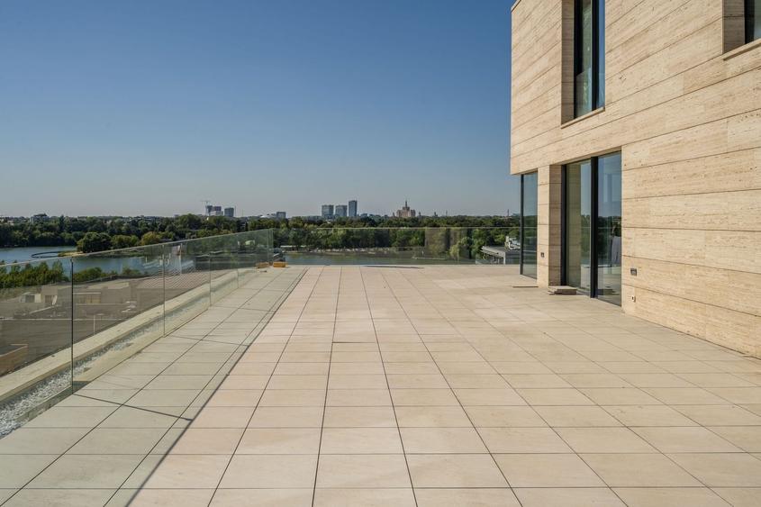 Apartament cu 9 camere în Floreasca