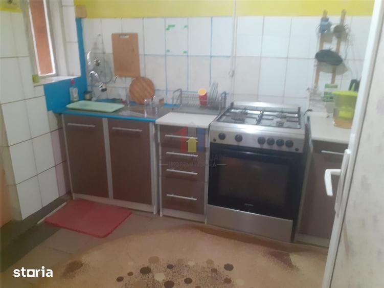Casă cu 3 camere cu Teren 352 Mp în Chercea