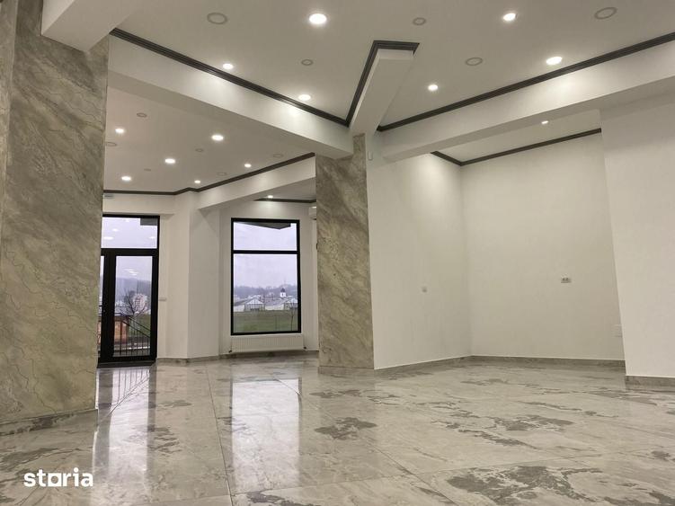 Spațiu comercial, de 113 mp, în Central