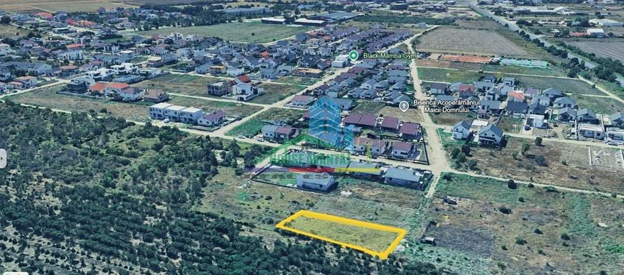 Teren de 800 mp, în Central