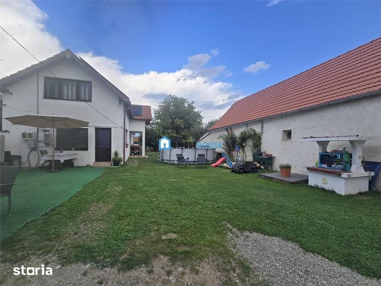 Casă cu 5 camere cu Teren 1011 Mp în Voila