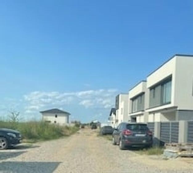 Teren Construcții intravilan de 375 mp, în Tunari