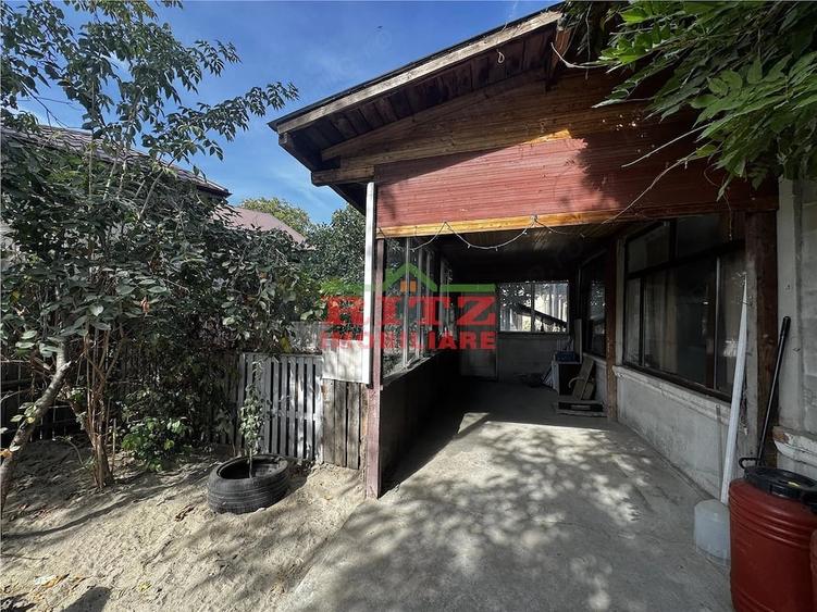 Casă cu 5 camere cu Teren 628 Mp în Orașul de Jos