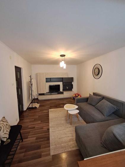 Apartament cu 2 camere decomandat, mobilat în Militari