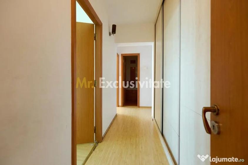 Apartament cu 4 camere decomandat în Craiovei