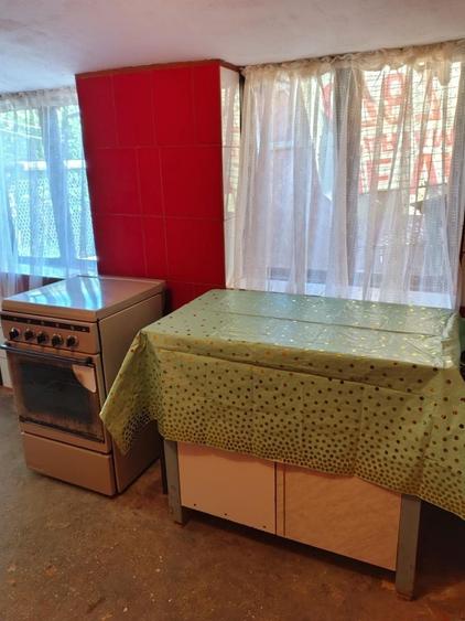 Casă cu 2 camere în Romanești