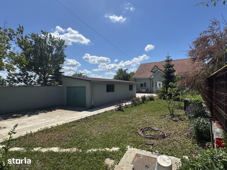 Casă cu 5 camere cu Teren 500 Mp în Agigea