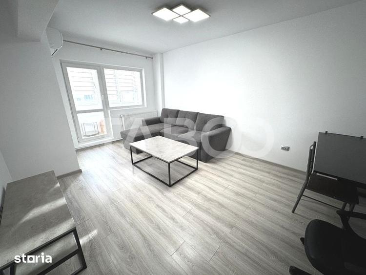 Apartament cu 3 camere decomandat în Ștrand