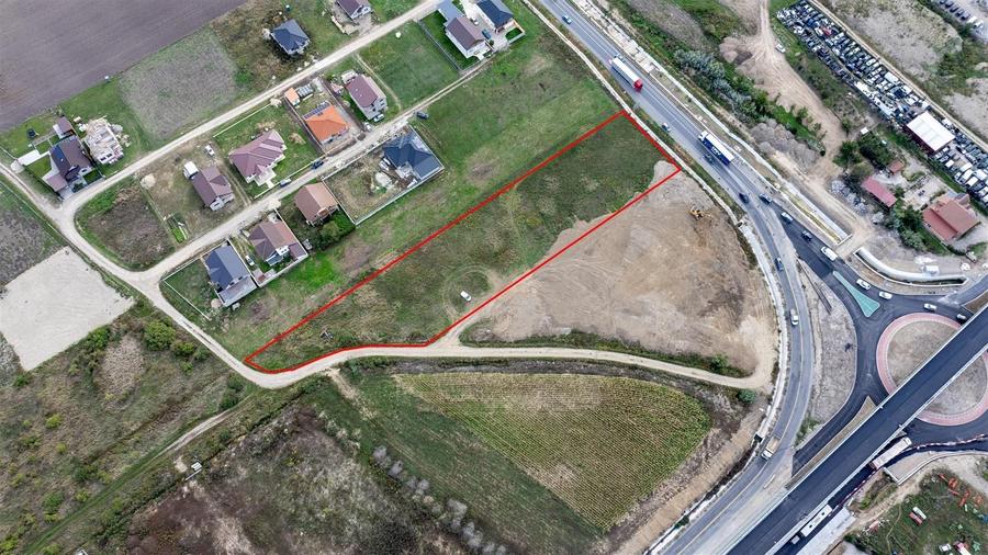Teren intravilan de 6643 mp, în Oșorhei