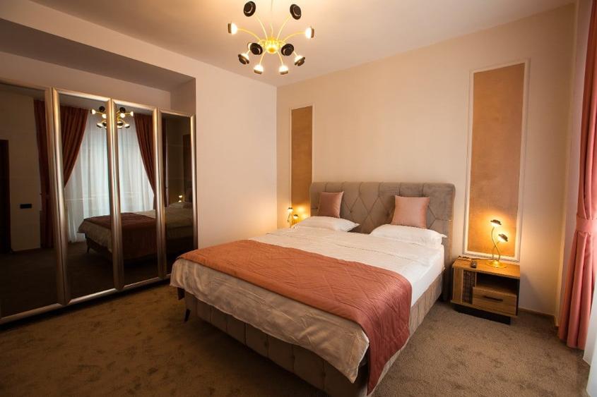 Apartament cu 3 camere decomandat în Ultracentral