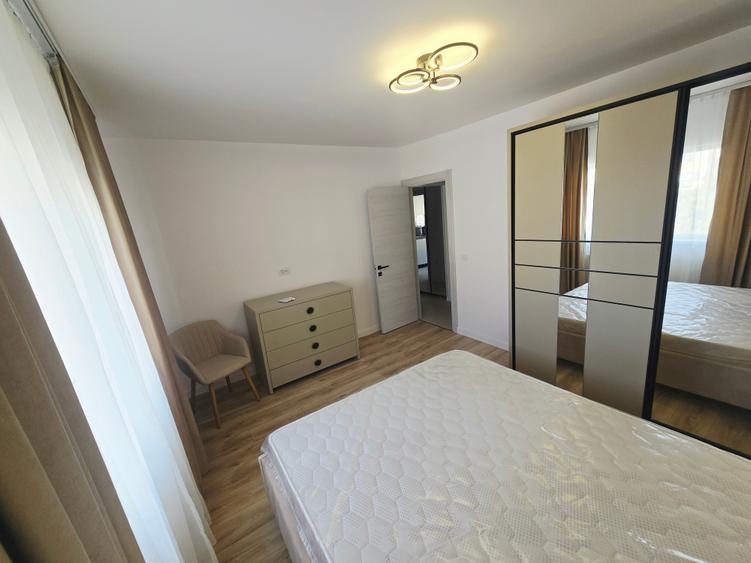 Apartament cu 2 camere decomandat în Panduri