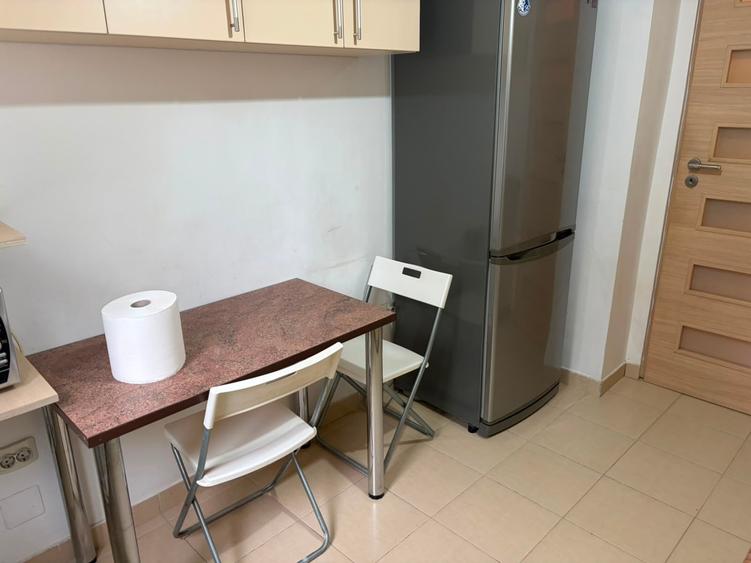 Exclusivitate-Spitalul Judetean, 3 camere, termen lung, centrala gaz - 11