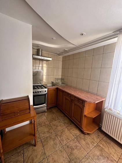 Apartament 3 camere, 75,27 mp, etaj 4/9, bloc izolat termic, lift nou, balcon 7 m Tudor, Targu Mures - 4