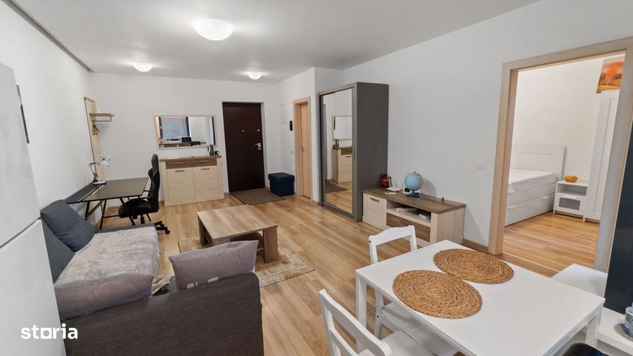 Apartament cu 2 camere în Văcăresti