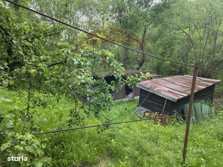Casă cu 4 camere în Sănduleni