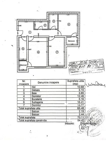 Apartament cu 3 camere decomandat în Central