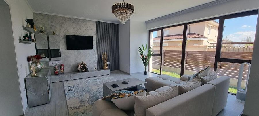 Casă cu Teren 450 Mp în Valea Mare