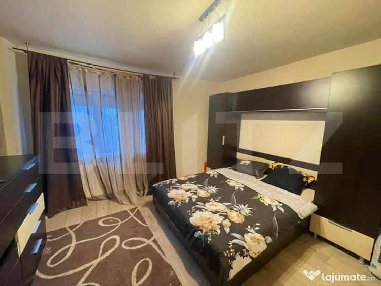 Apartament cu 3 camere decomandat în Calea București