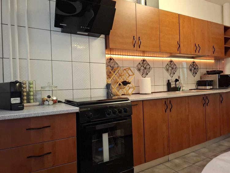 Apartament cu 2 camere decomandat în Panduri