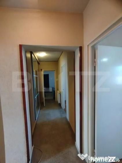 Apartament cu 4 camere semidecomandat în Nord