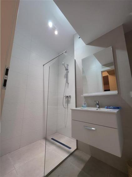Apartament cu 4 camere decomandat, mobilat în Pipera